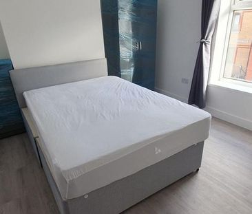 5 bedroom terraced house to rent - Photo 3