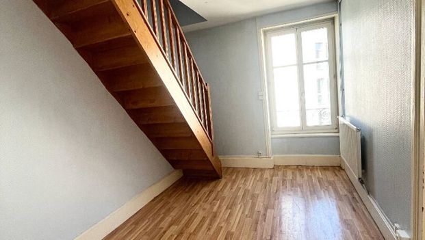 À louer : T4 en duplex lumineux et charmant au coeur de Nancy - Photo 1