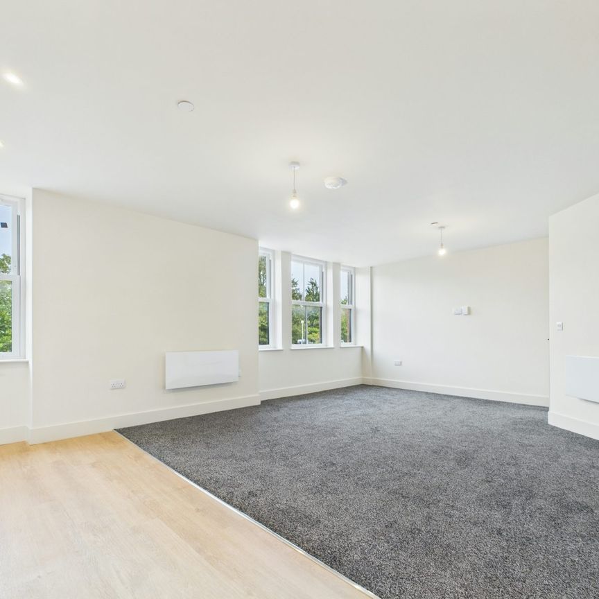 Apartment to rent on - Photo 1