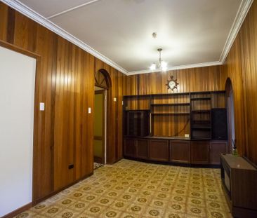 12 Carnarvon Pde, West Croydon - Photo 3