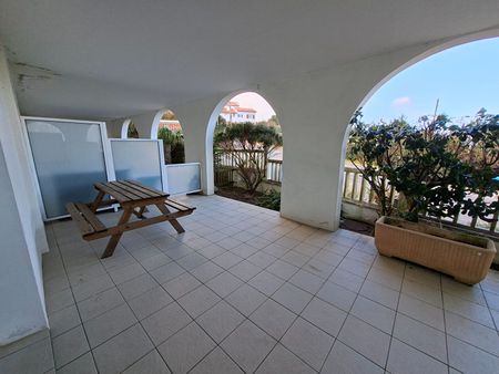 Location Appartement 2 pièces 53m² - Photo 5