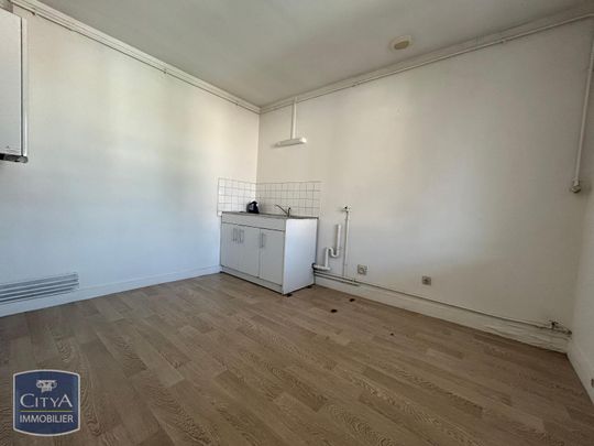 Location Appartement 2 pièces 53m² CRECHES SUR SAONE 71680 - Photo 1