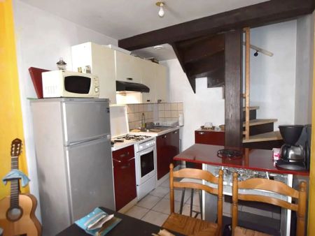 Location Maison de ville 3 pièces 45 m2 à Laroque-d'Olmes - Photo 2