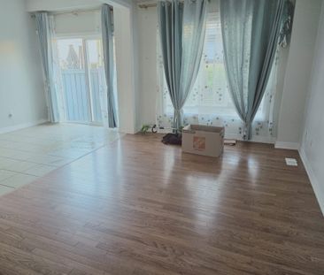 For Lease - 43 Yardley Crescent, Brampton, Ontario - Photo 4