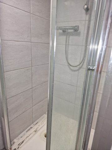 Studio Flat, Ivinghoe Road, RM8 - Photo 3