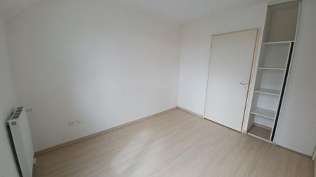 location Appartement T2 DE 47.44m² À PERSAN - Photo 3