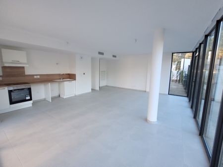 Location Appartement 3 pièces 86m² AIX EN PROVENCE 13100 - Photo 5