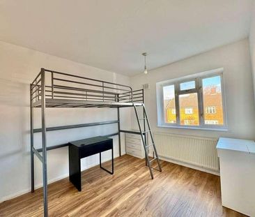 Castleton Road, Ruislip, HA4 - Photo 6