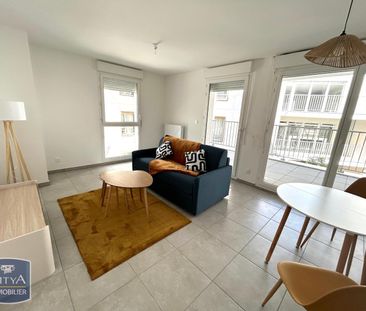 Location Appartement 1 pièce 30m² ST ETIENNE 42000 - Photo 1