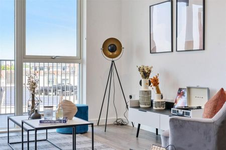 2 bedroom apartment to rent - Photo 3