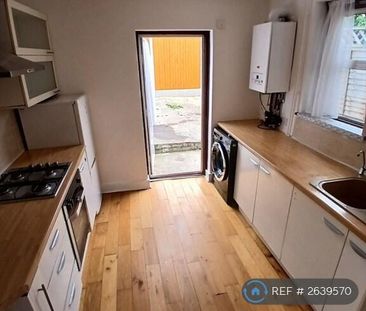 2 bedroom terraced house to rent - Photo 6