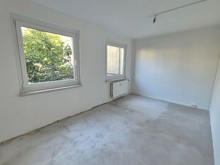 Miet mich - günstige 3-Zimmer-Wohnung (WBS) - Photo 5