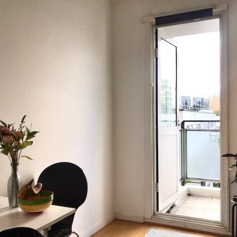 Room in a Shared Flat, De Quincey House, SW1V - Photo 1