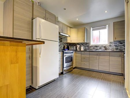 1776 Av. Pinewood - Photo 5