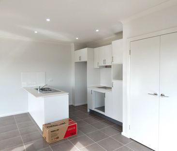 Designed for Comfort! - Photo 3