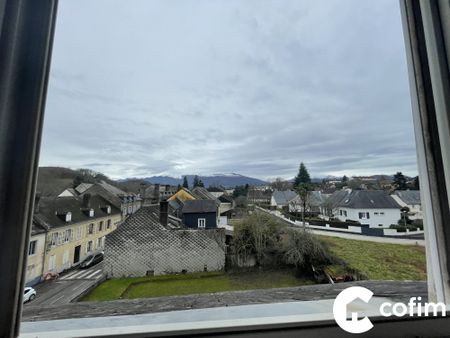 Location Appartement 2 pièces 38m² OLORON STE MARIE 64400 - Photo 4