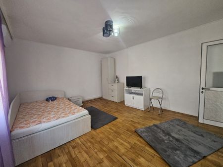 Garsoniera ultracentral, mobilata si utilata, 250 euro - Fotografie 3