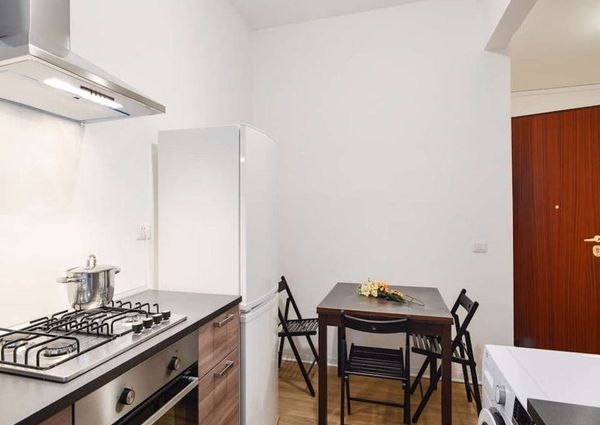 Via Damaso Cerquetti, Rome, Lazio 00152