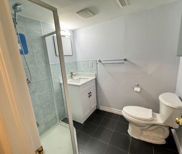 For Lease - 43 Chiswick Crescent Unit# basement, Aurora, Ontario - Photo 5