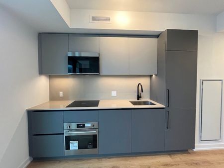 For Lease - 35 Parliament Street Unit# 1409, Toronto, Ontario - Photo 4