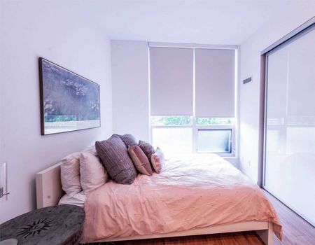 377 Madison Ave apartment — Toronto, ON (1-Bedroom) - 1 Bedroom - Photo 2