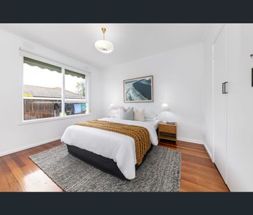 7/50 Coorigil Road, Carnegie, Vic 3163 - Photo 2
