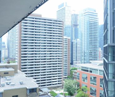 For Lease - 55 Charles Street Unit# #3209, Toronto, Ontario - Photo 6