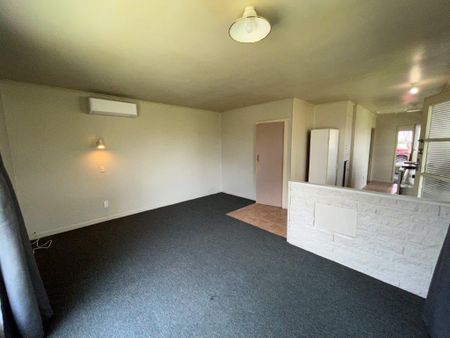Two Bedroom Unit In Handy Location - Judea - Photo 2