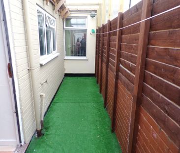 3 bedroom house to rent - Photo 1