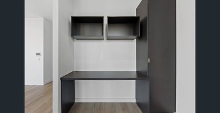 FIRST FLOOR & NEAR NEW THREE BEDROOM APARTMENT WITH STUDY NOOK & TWO CARSPACES - Photo 4