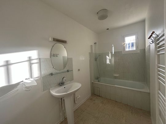 Location Appartement 2 pièces 46m² - Photo 1