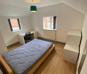 49 Station Street - Brand new kitchenLoughborough - Photo 2