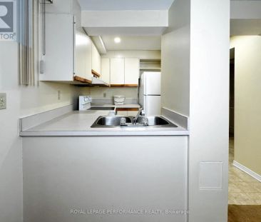 3 - 144 KEEFER STREET - Photo 2