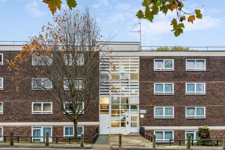 3 bedroom flat to rent - Photo 5