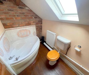 2 bedroom barn conversion to rent - Photo 4