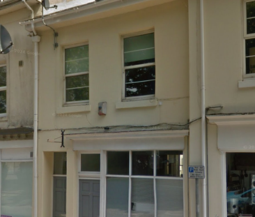 2 bedroom maisonette to rent - Photo 2 | Rentumo