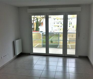 Location Appartement 2 pièces 41m² VILLENAVE D ORNON 33140 - Photo 6