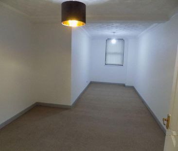 2 bedroom maisonette to rent - Photo 5