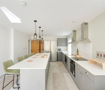 Southmead Road, Filton - Photo 3