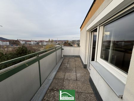 Frisch sanierte 1 Zimmer Wohnung – Grandiose Aufteilung + toller Ausblick! - Photo 2