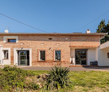 Location Maison 5 pièces 233m² LEVIGNAC 31530 - Photo 5