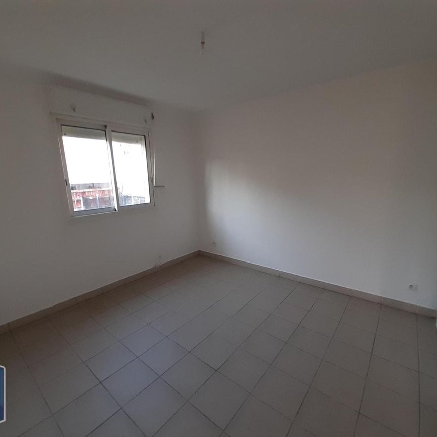 Location Appartement 3 pièces 62m² ST JOSEPH 97480 - Photo 1