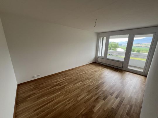 Appartement de 3 pièces partiellement rénové - premier loyer offert - Photo 1