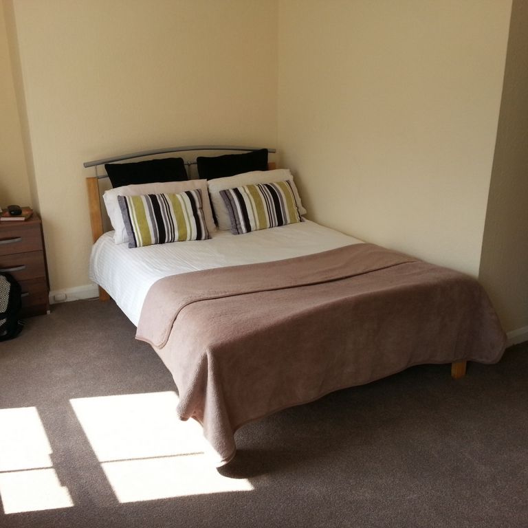 2 Bedroom Terraced To Rent in Lenton - Photo 1