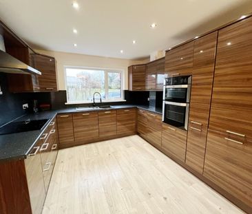 Glastonbury Close, Spennymoor - Photo 6