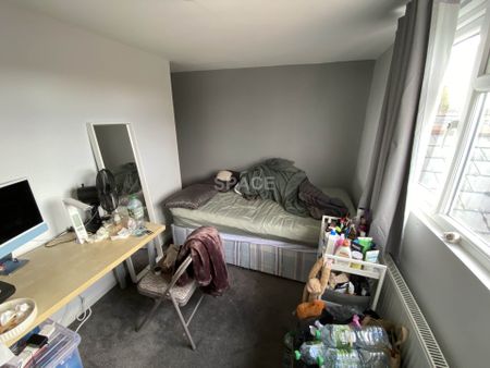 Price £3,900 pcm - Available 01/07/2026 - Furnished - Photo 5