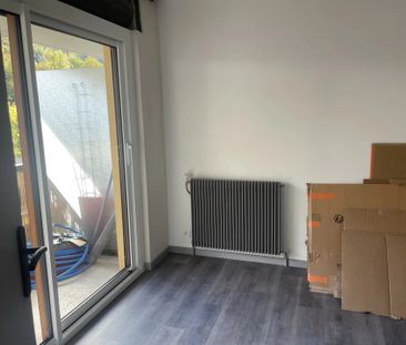 Location Appartement 2 pièces 42m² LE FAYET 74170 - Photo 4