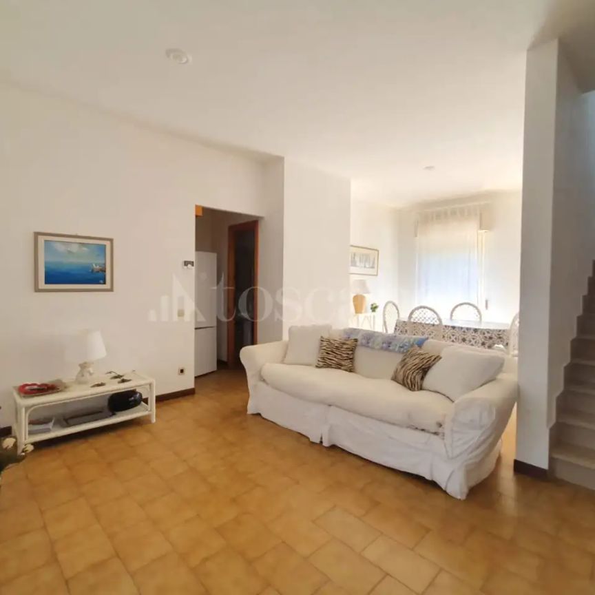 Villino a Schiera in affitto - Via Copanello, Fiumicino (rif. 27/2026) - Photo 1