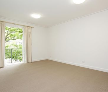 38/1 Wellington Crescent, East Melbourne VIC 3002 - Photo 2