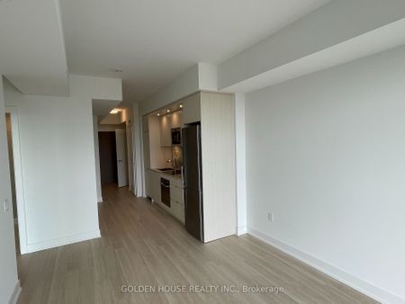 For Lease - 30 Inn On The Park Drive Unit# 1206, Toronto, Ontario - Photo 4